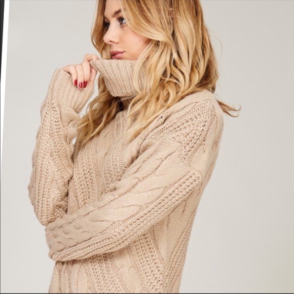 Knit crochet turtleneck sweater in Taupe - Picture 5 of 8